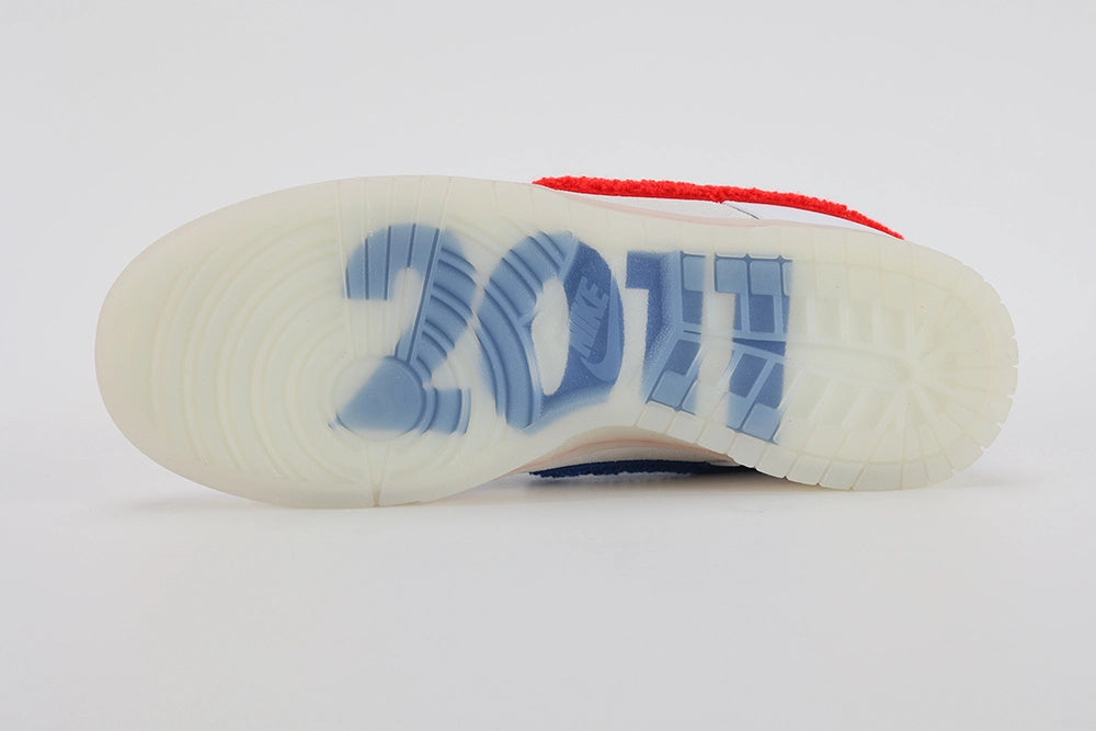 Dunk Low ‘Year of the Rabbit – White Rabbit Candy’ - image 2