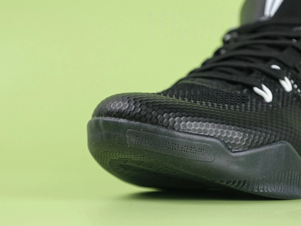 Kobe 11 Team Bank “Black” - image 5