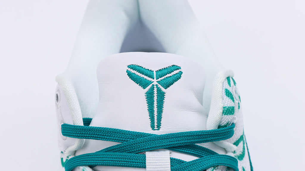 Kobe 8 Protro ‘Radiant Emerald’ - image 4