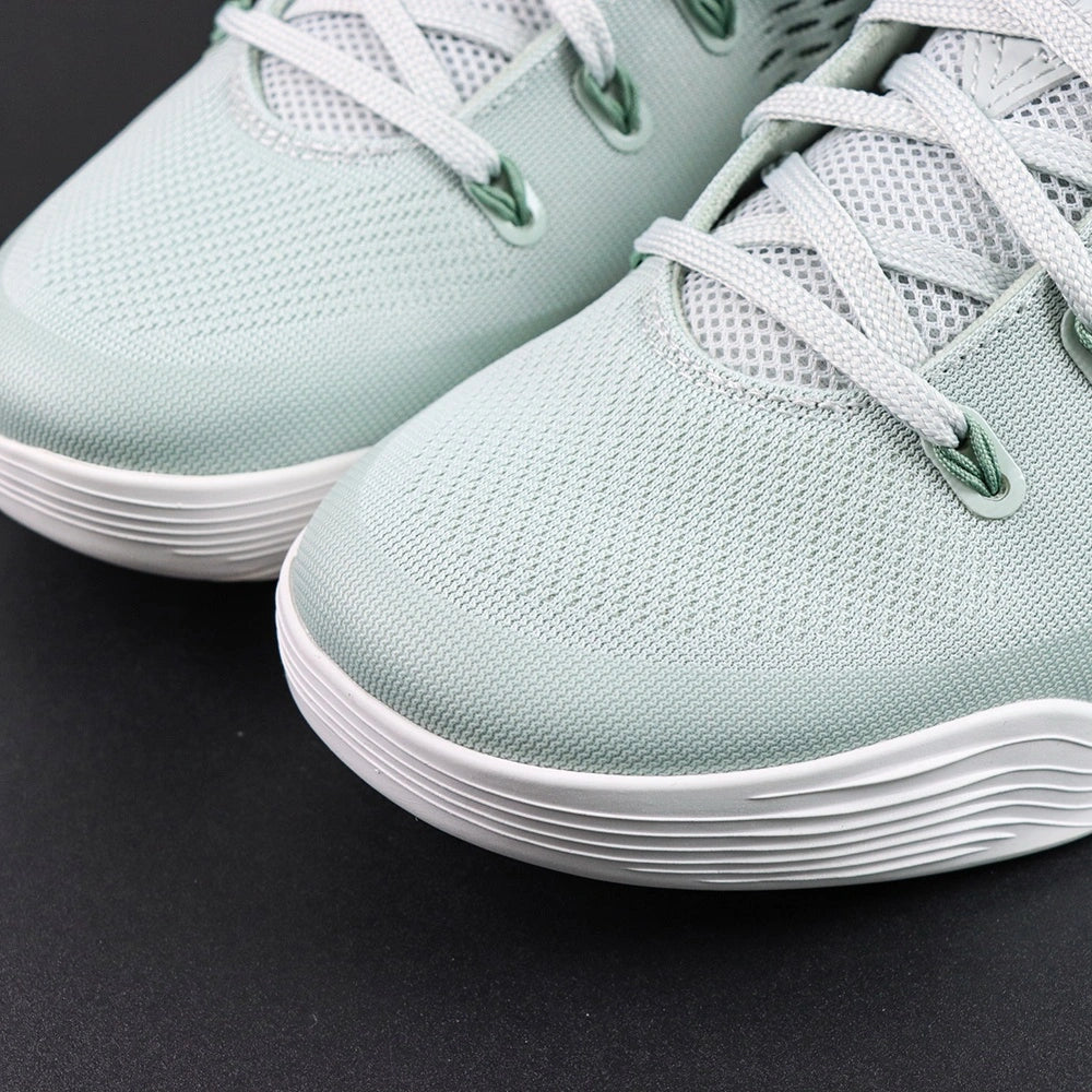 Kobe 9 Low EM Protro ‘Light Silver’ 2026 - image 6