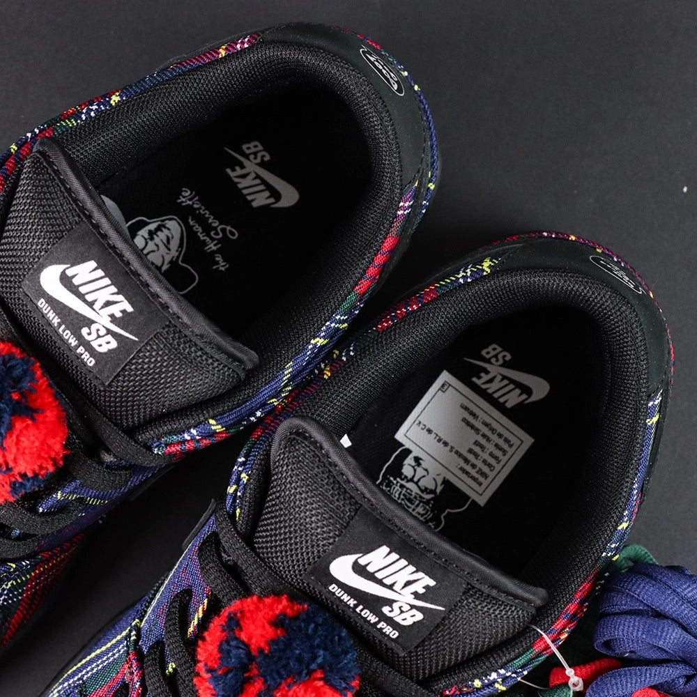 Nardwuar x Dunk Low SB 'Tam O’ Shanter Hat' - image 9