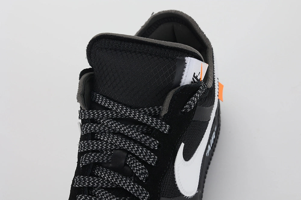 Off-White x Air Force 1 Low Black - Pair View