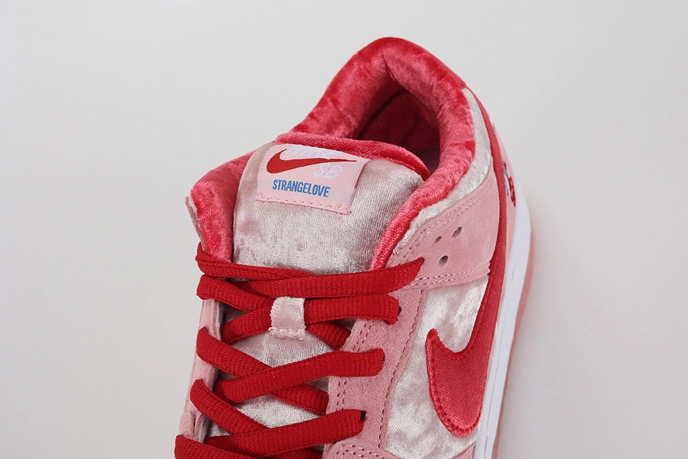 StrangeLove x Dunk Low SB Valentine’s Day’ Special Box - image 5