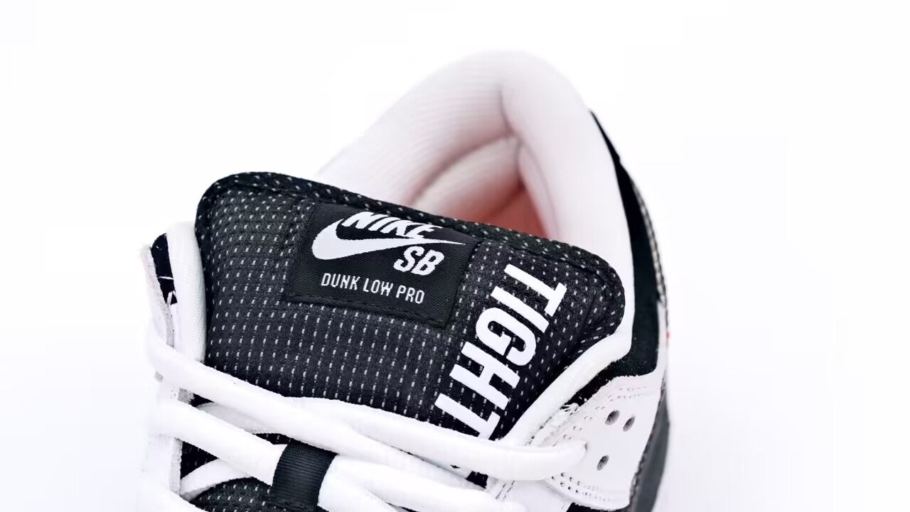TIGHTBOOTH x Dunk Low SB - image 4