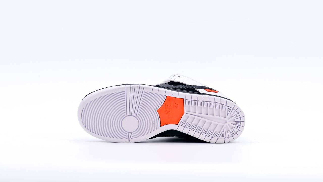 TIGHTBOOTH x Dunk Low SB - image 9