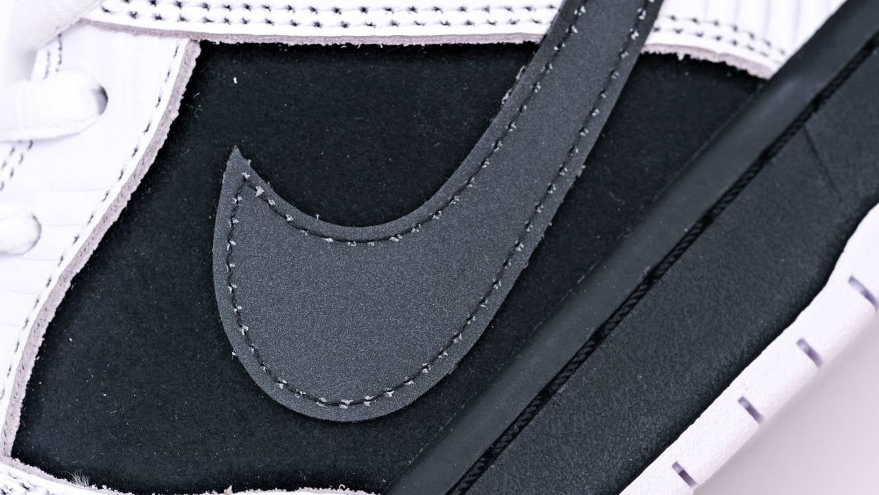 TIGHTBOOTH x Dunk Low SB - image 10