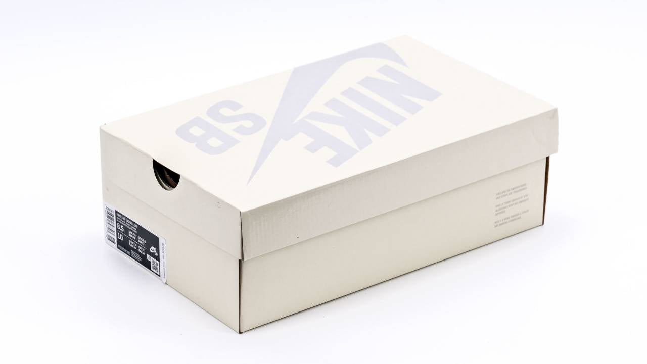 TIGHTBOOTH x Dunk Low SB - image 11